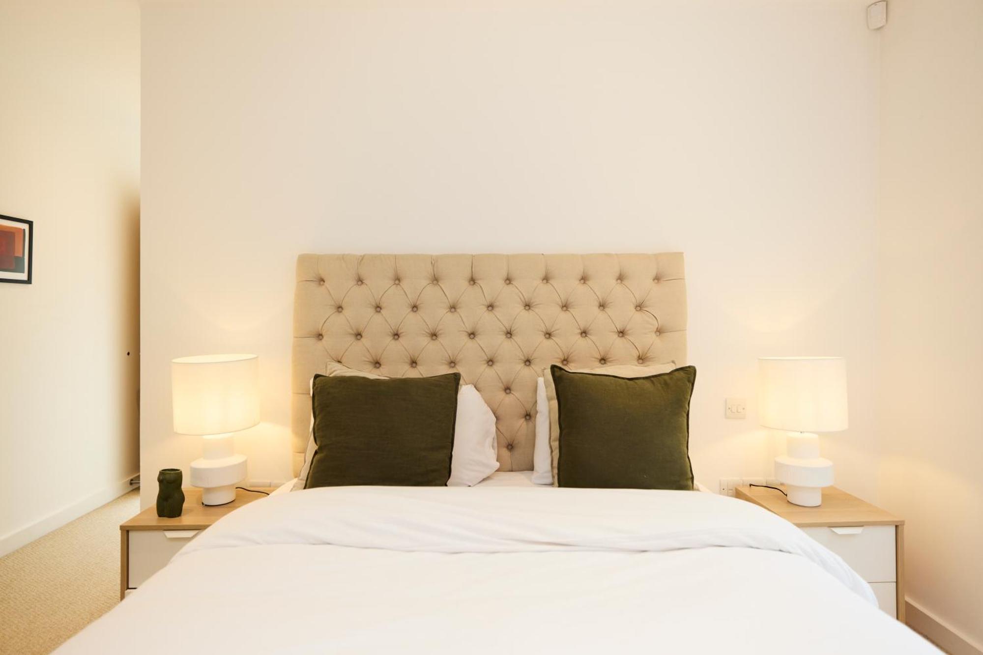 The Putney Wonder - Dazzling 3Bdr Flat With Garden Apartment Лондон Екстериор снимка