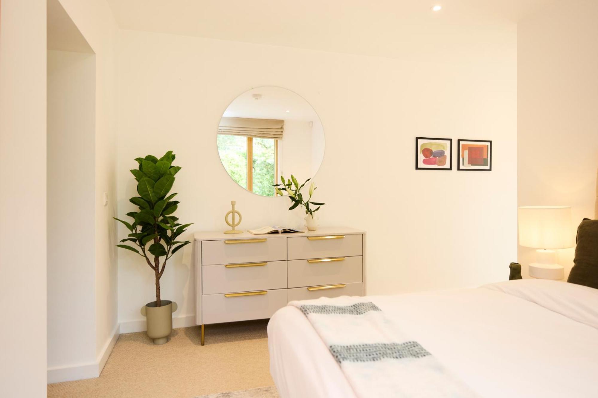 The Putney Wonder - Dazzling 3Bdr Flat With Garden Apartment Лондон Екстериор снимка